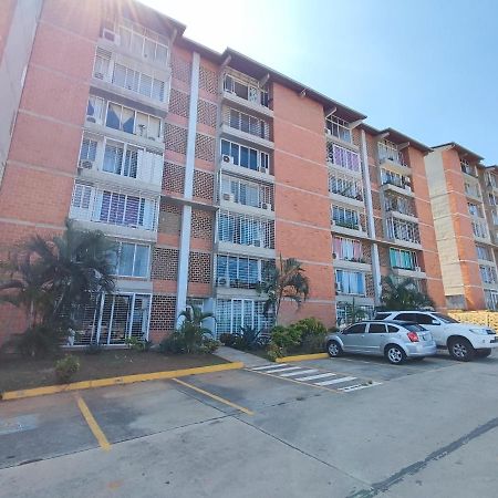 Apartamento Frente Al Aeropuerto De Maiquetía Exteriör bild