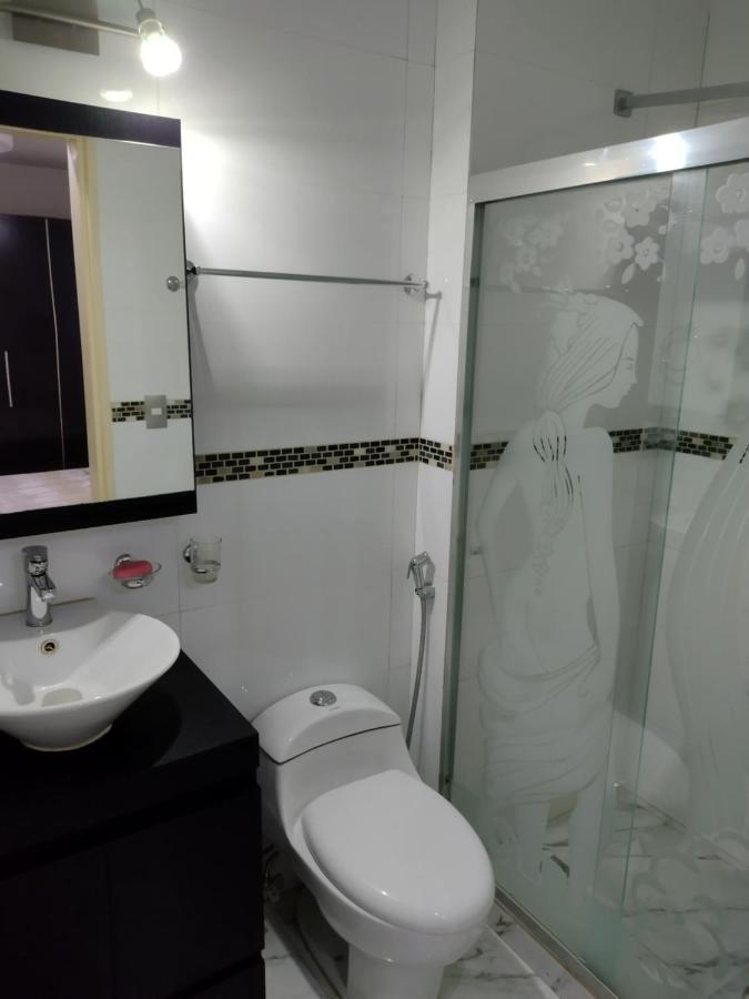 Apartamento Frente Al Aeropuerto De Maiquetía Exteriör bild