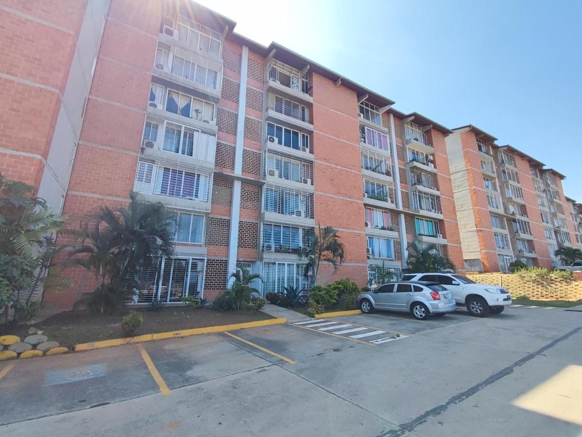 Apartamento Frente Al Aeropuerto De Maiquetía Exteriör bild